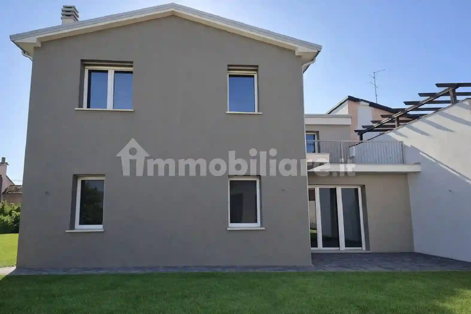 Villa - foto 2