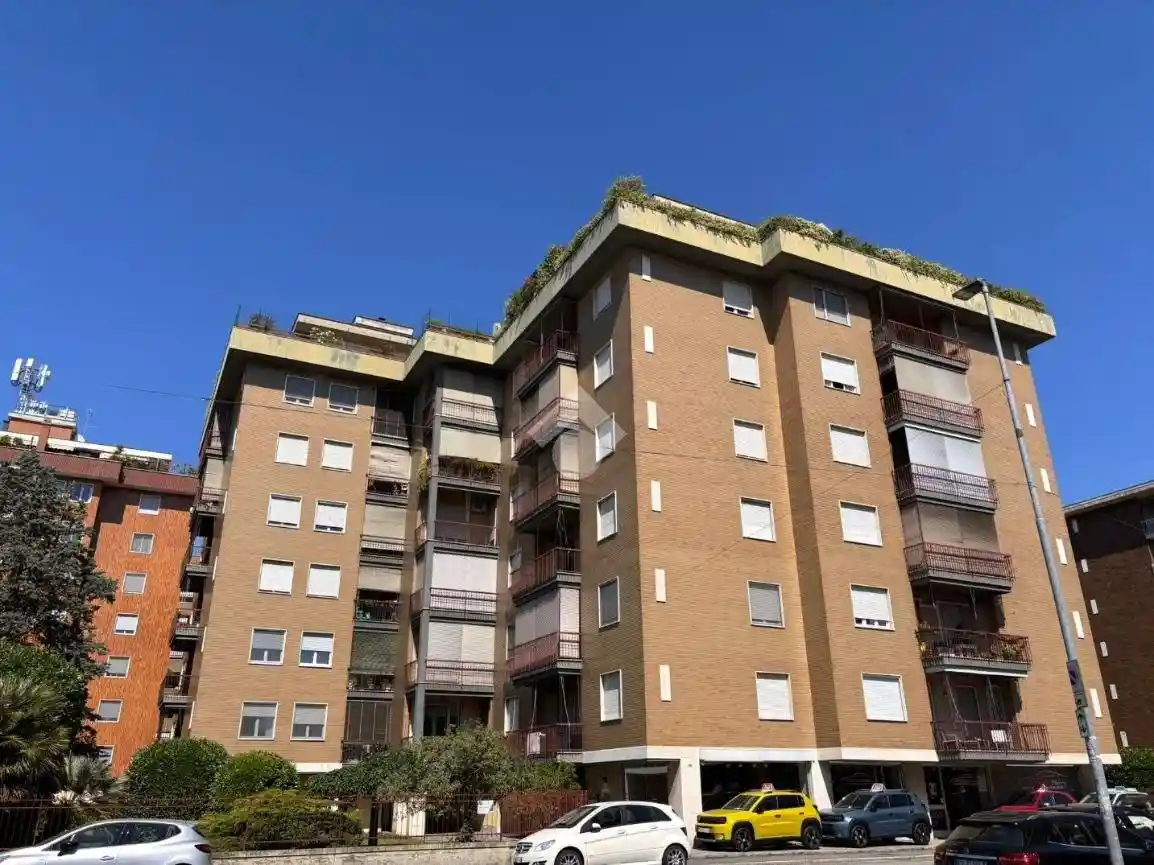 Appartamento in vendita a Novara