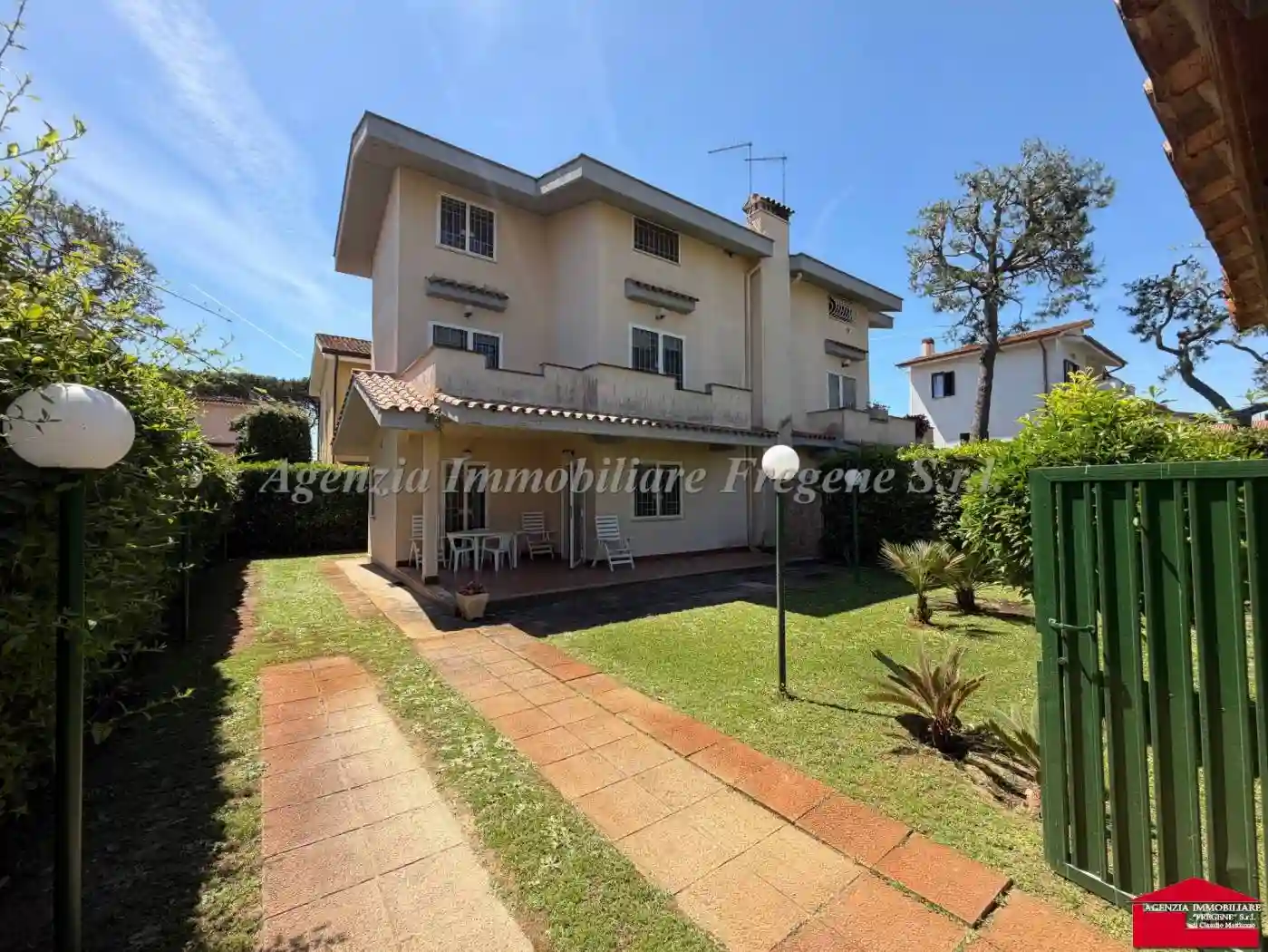 Villa - foto 2