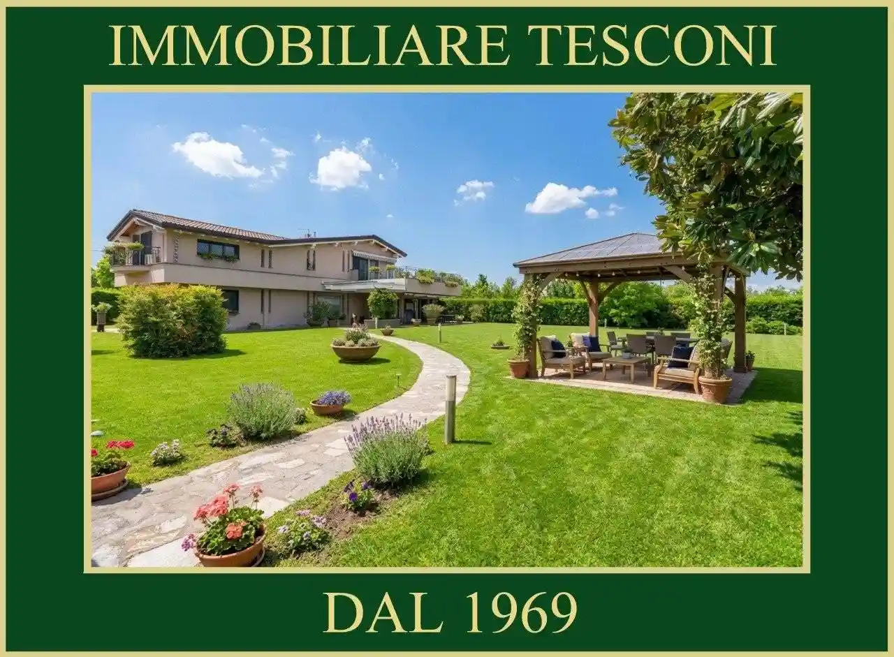 Villa in vendita a Pietrasanta