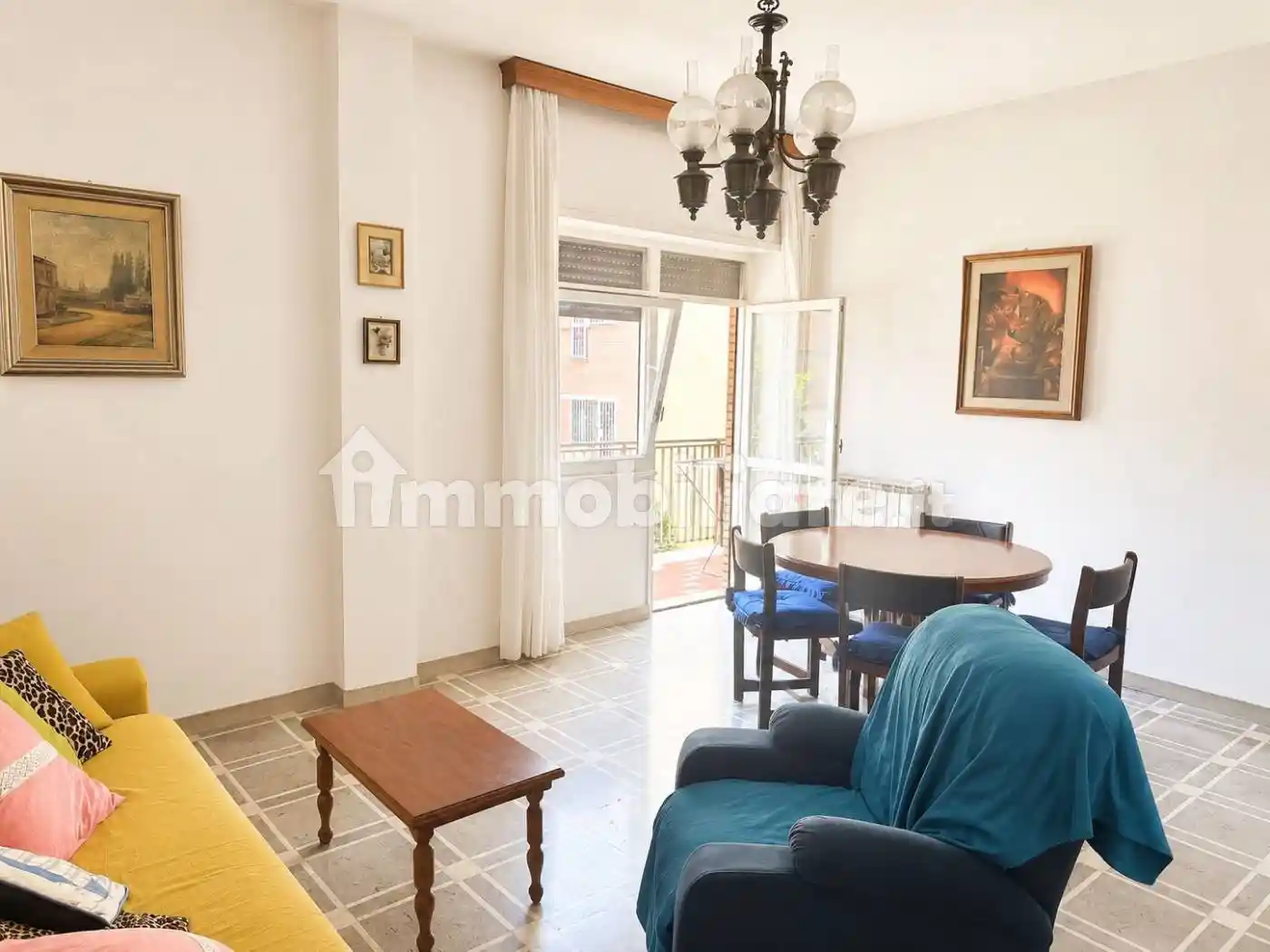 Appartamento in vendita a Roma