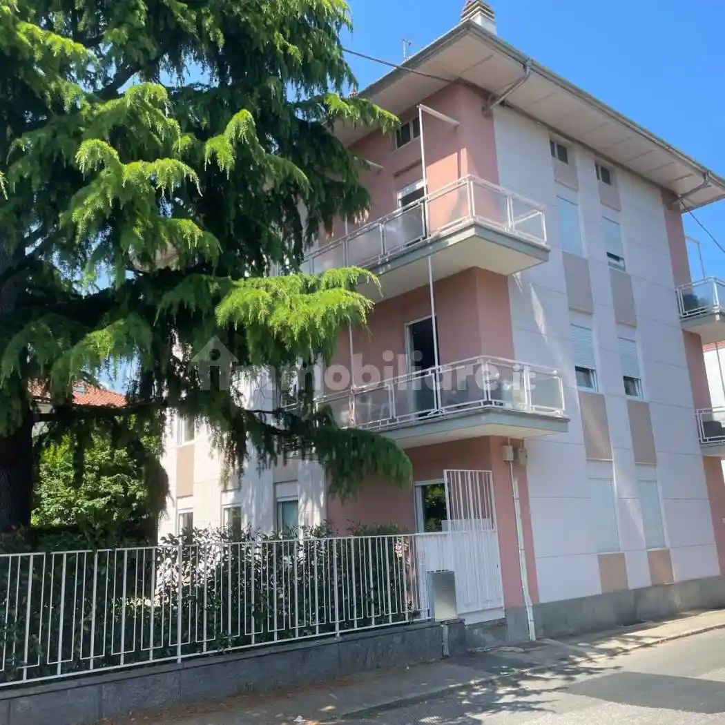 Appartamento in affitto a Biella