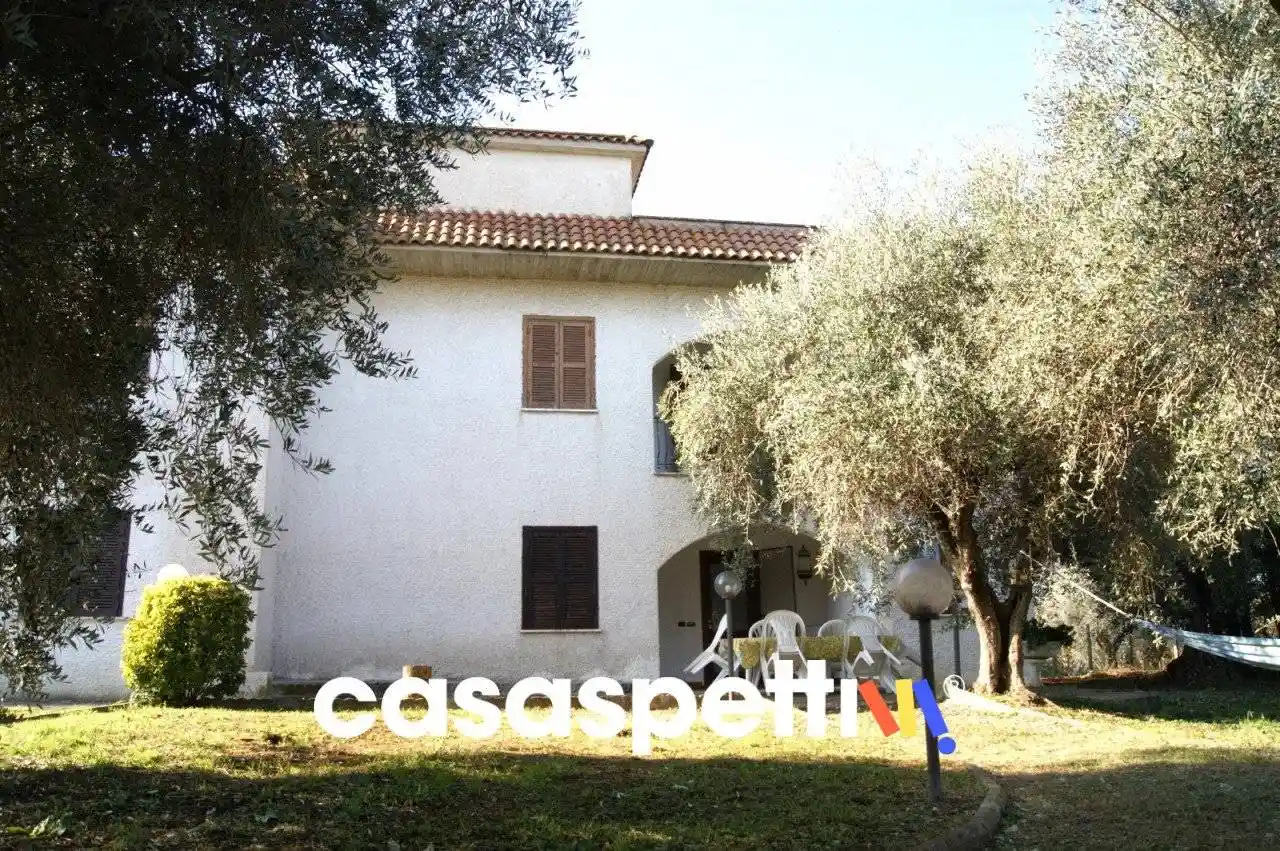 Villa in vendita a Mentana