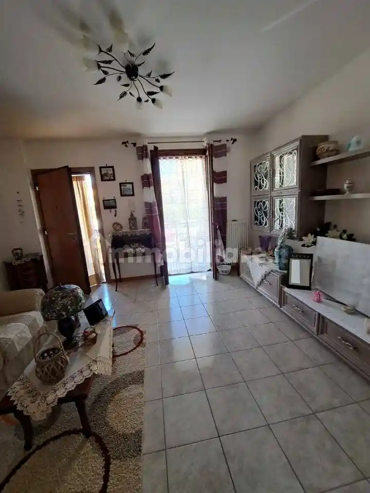 Appartamento in vendita a Montelabbate