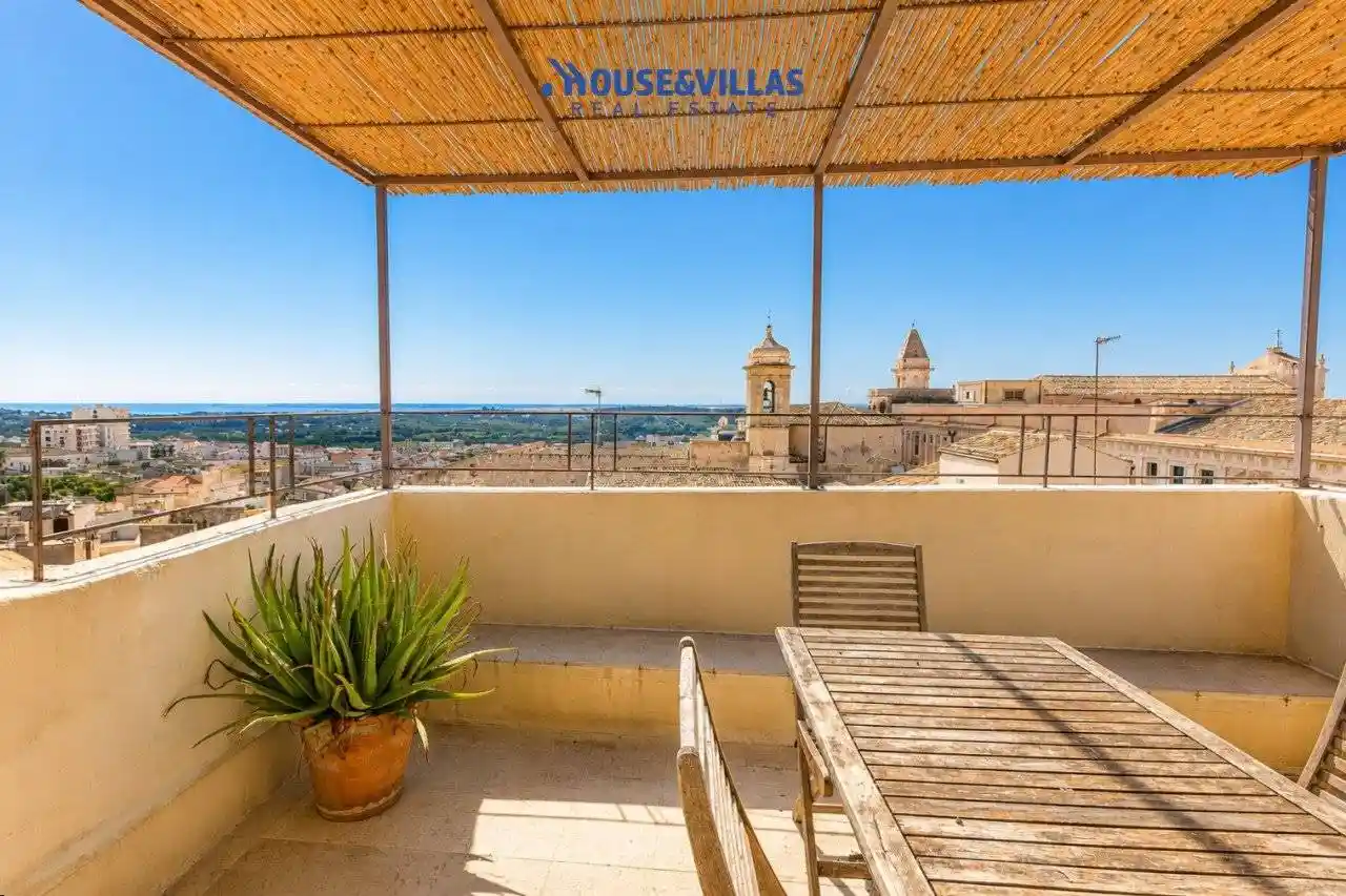Appartamento in vendita a Noto