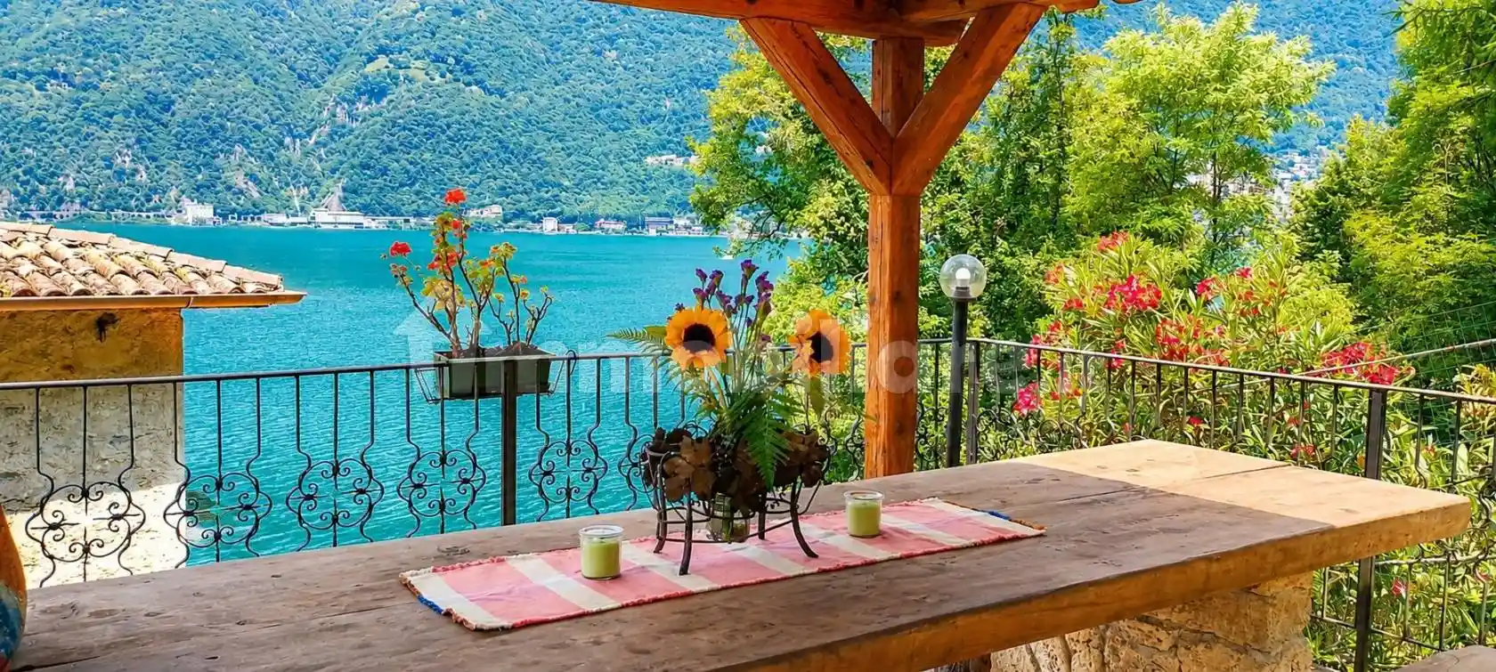 Villa in affitto a Valsolda