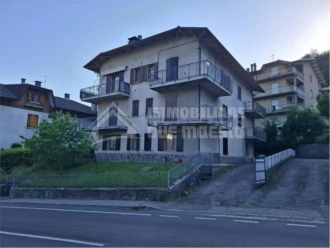Appartamento in vendita a Castelnovo Ne' Monti