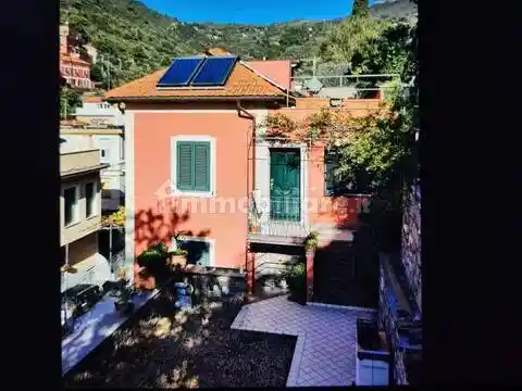 Villa in vendita a Alassio