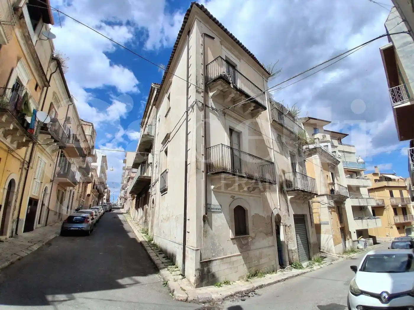 Palazzo - Edificio in vendita a Ragusa