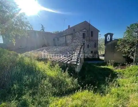 Rustico - Casale in vendita a Asciano
