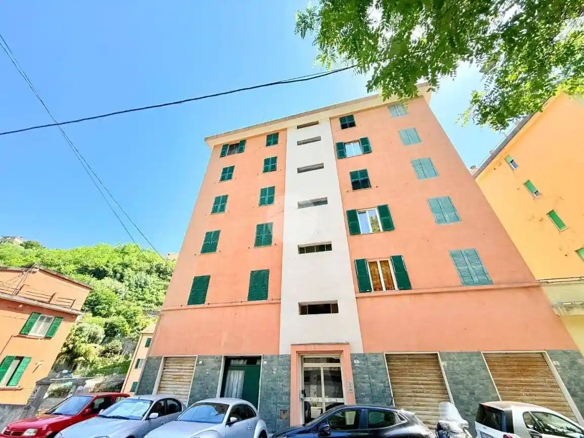 Appartamento in vendita a Genova