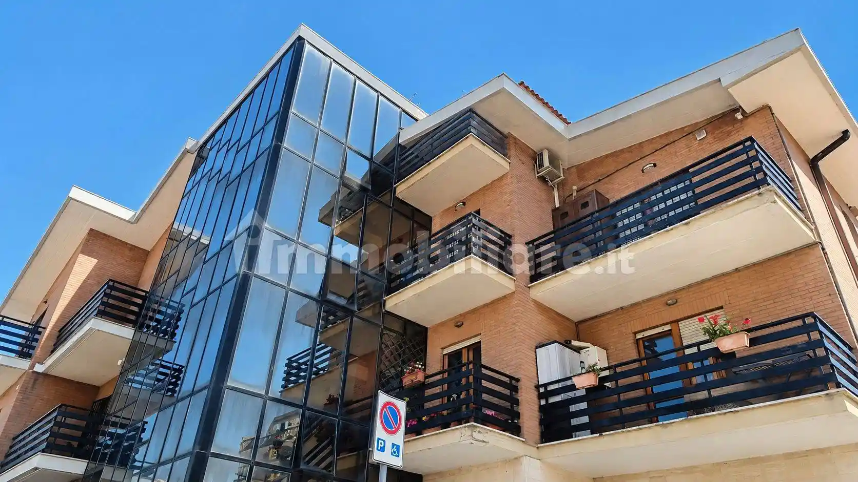 Appartamento in vendita a Guidonia Montecelio