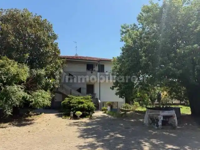 Villa in vendita a Cerano