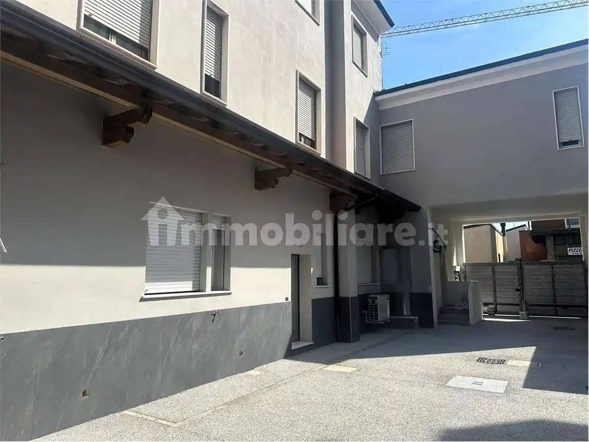 Appartamento in vendita a Bovisio-Masciago