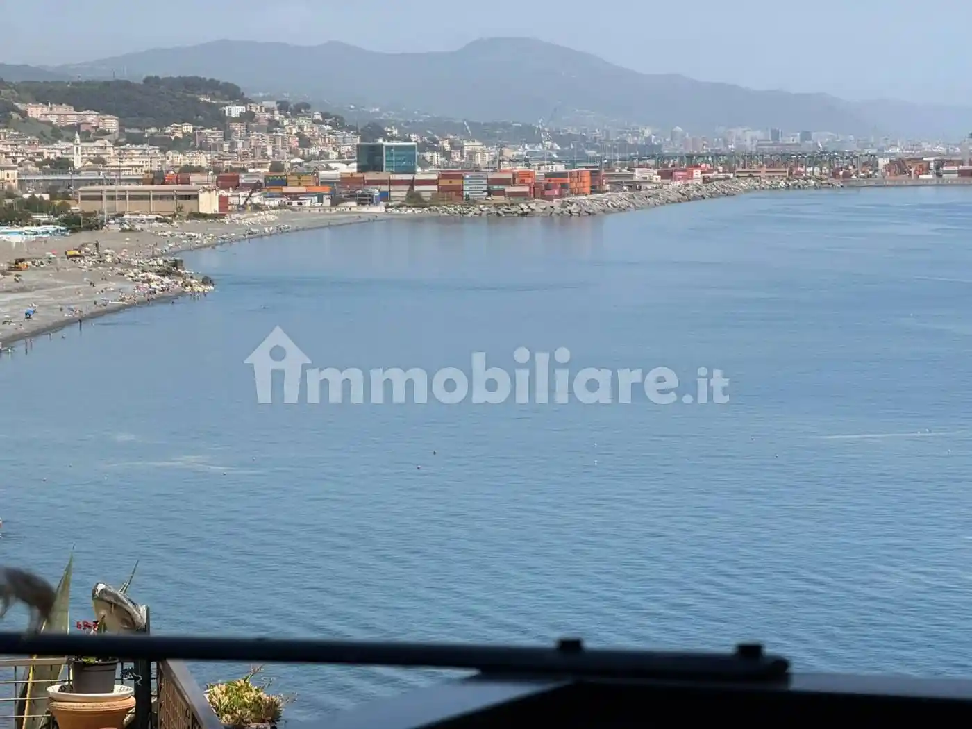 Appartamento in vendita a Genova