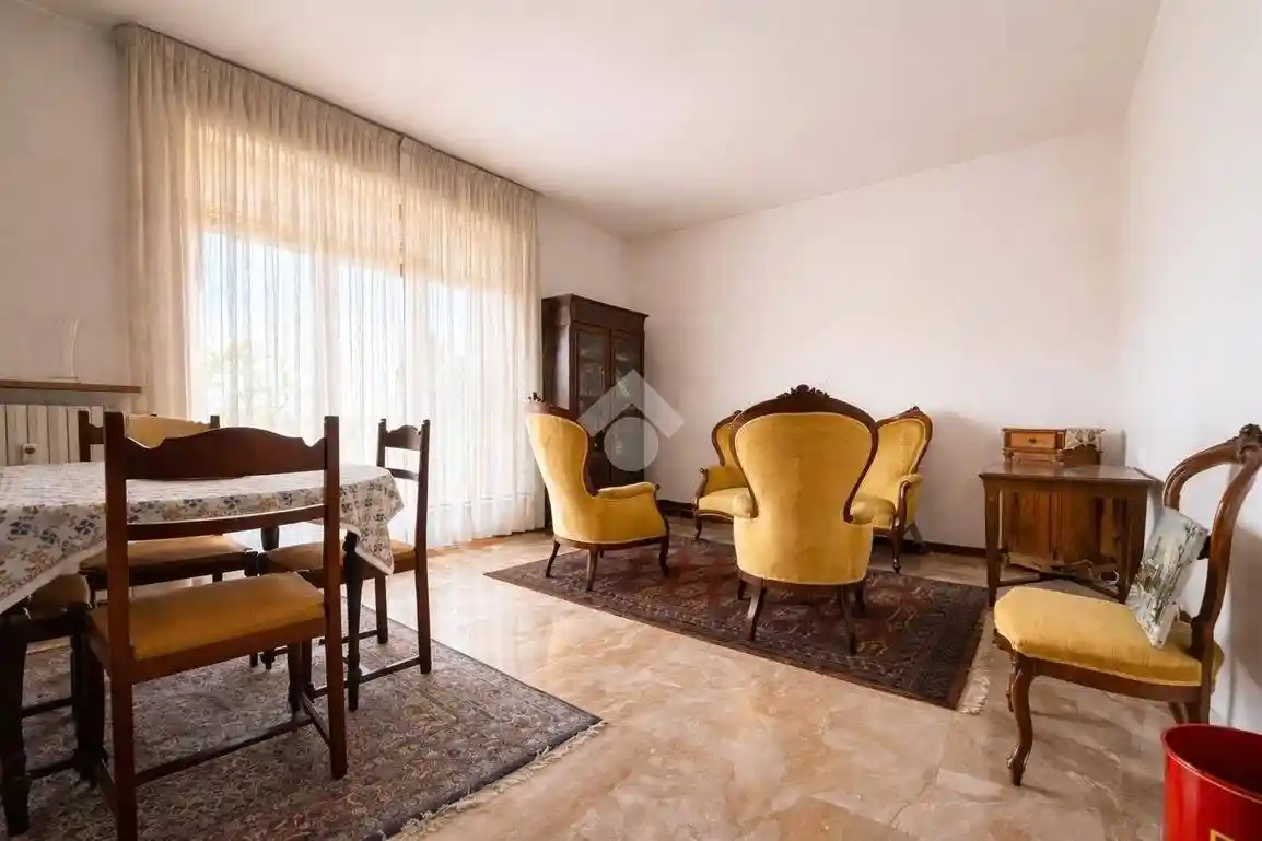 Appartamento in vendita a Alzano Lombardo