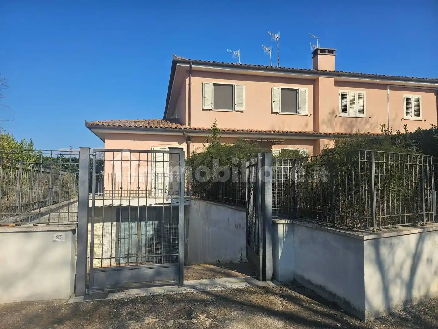 Villa in vendita a Attigliano