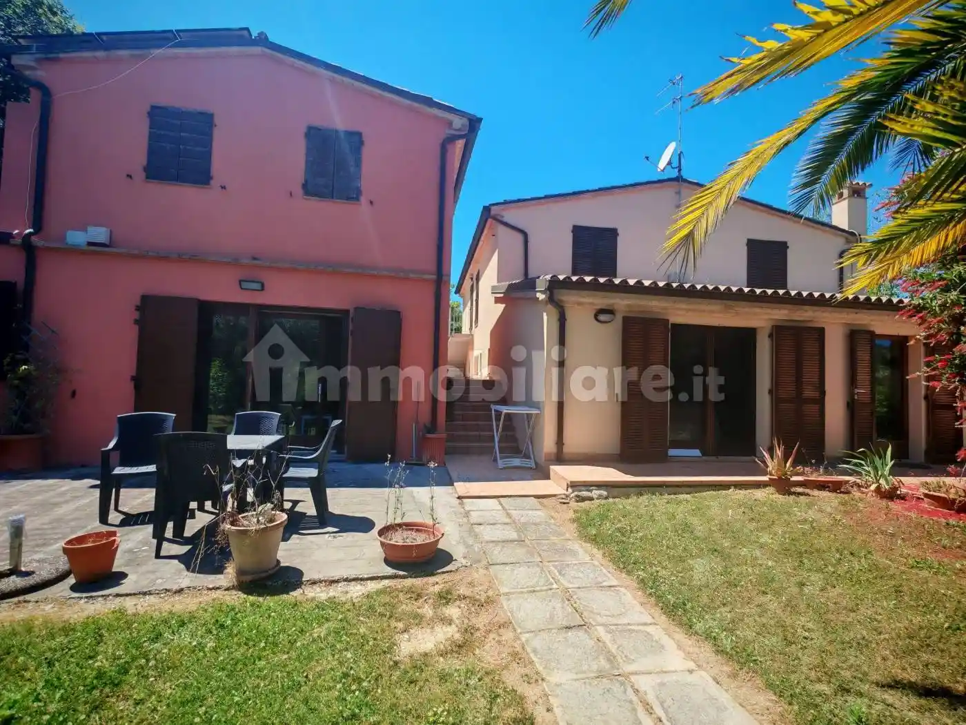 Rustico - Casale in vendita a Ancona