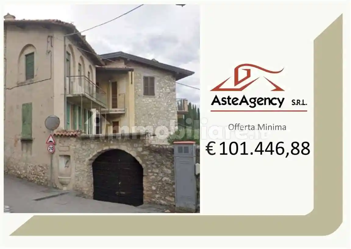 Appartamento in vendita a Gardone Riviera