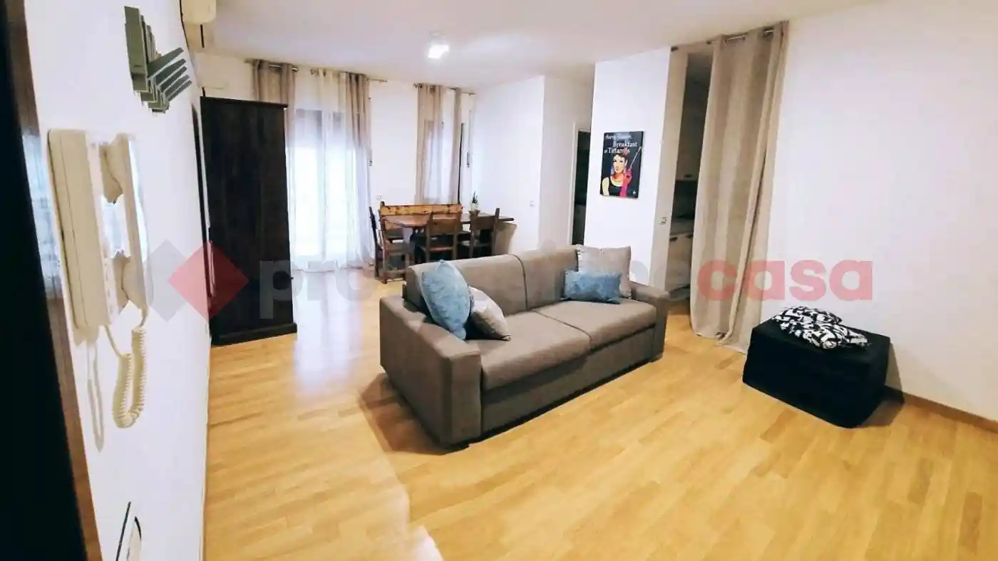 Appartamento in affitto a Napoli
