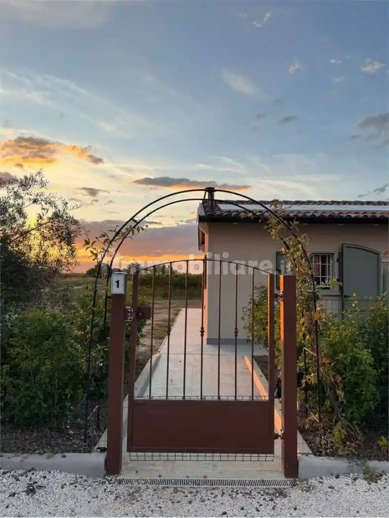 Villa in vendita a Carpi