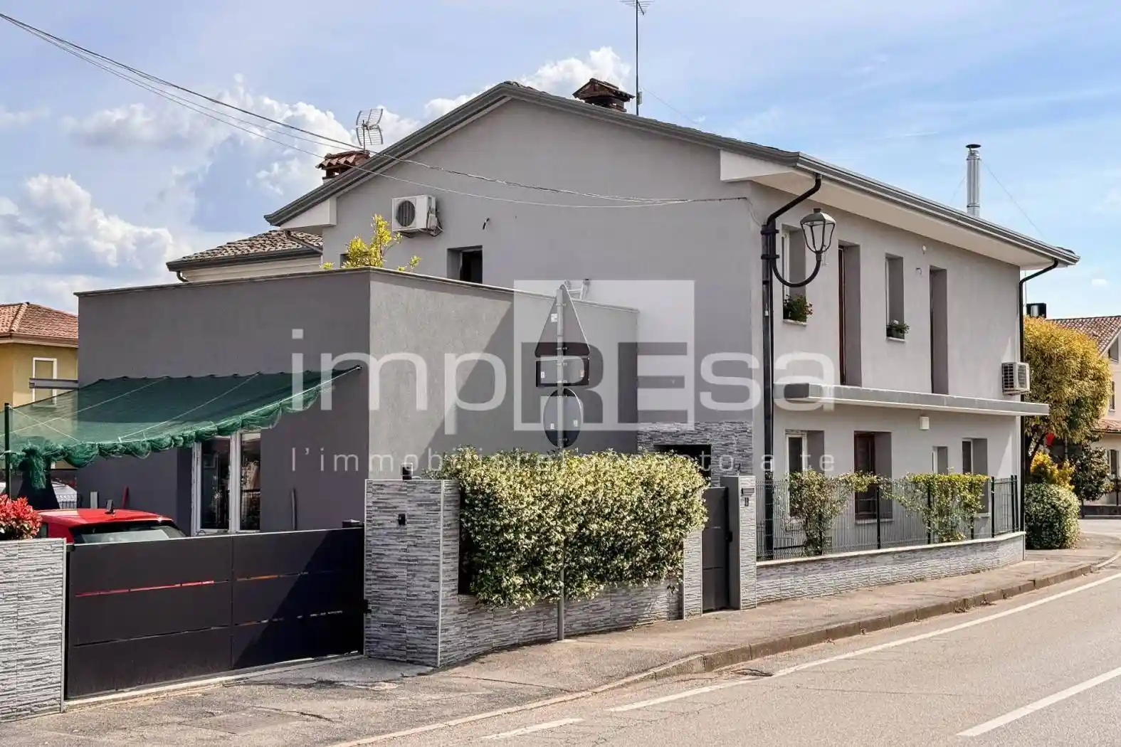 Villa in vendita a Paese