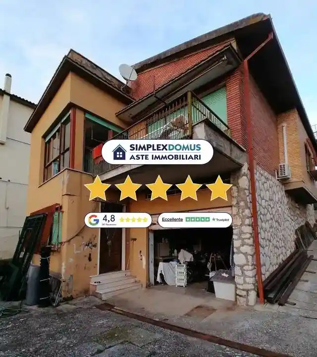 Villa in vendita a Magliano Sabina