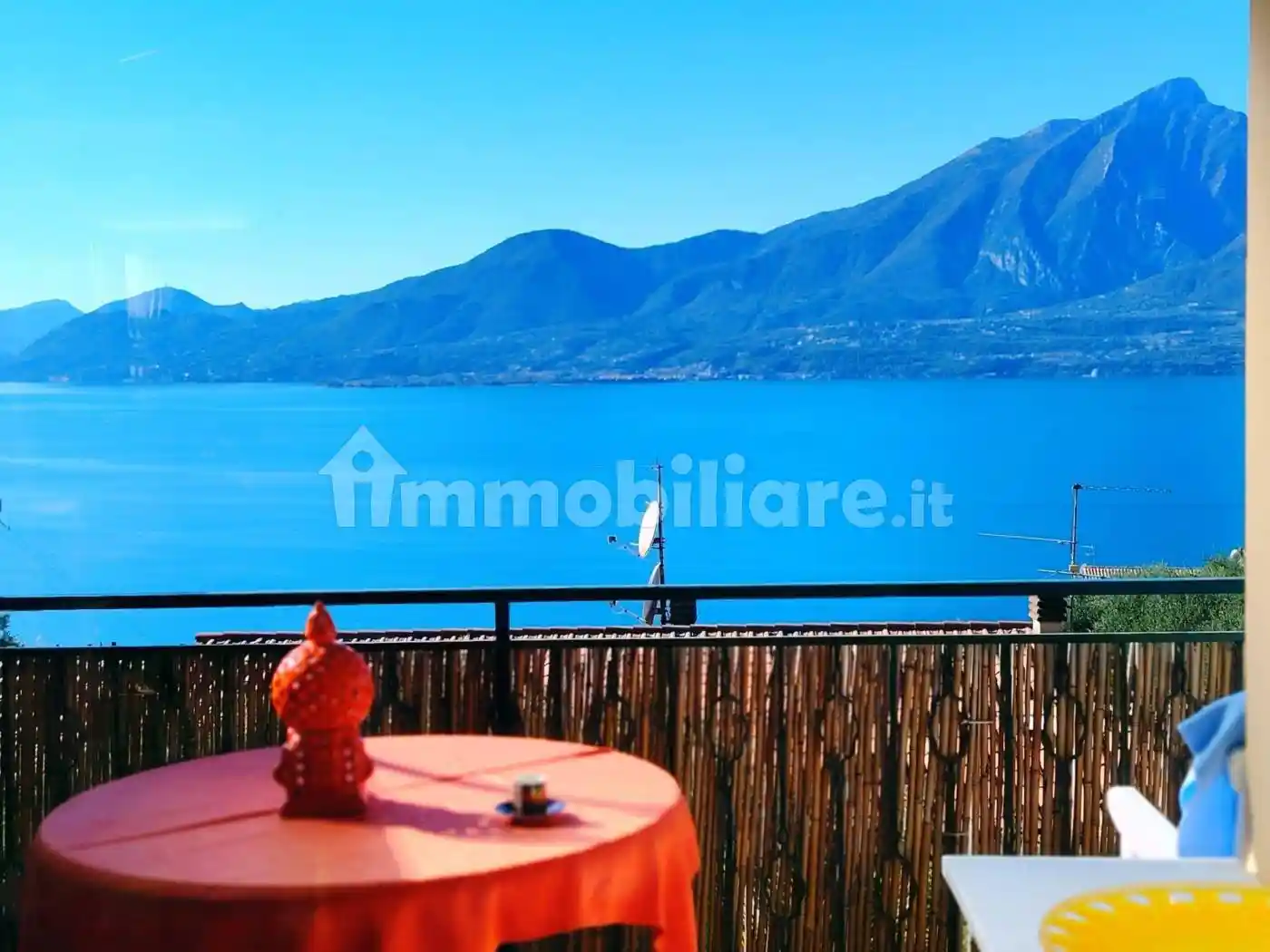 Villetta a schiera in vendita a Torri del Benaco