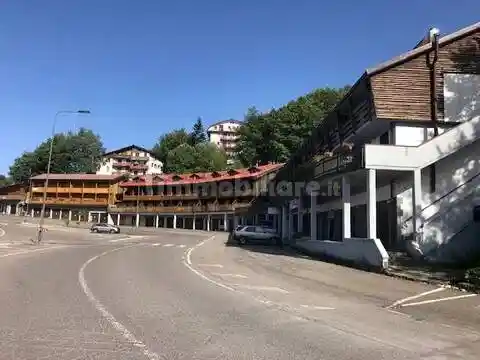 Appartamento in vendita a Ventasso