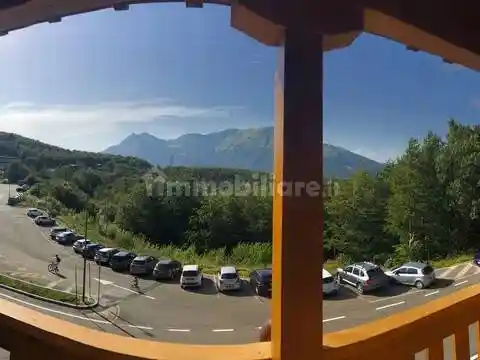 Appartamento in vendita a Ventasso