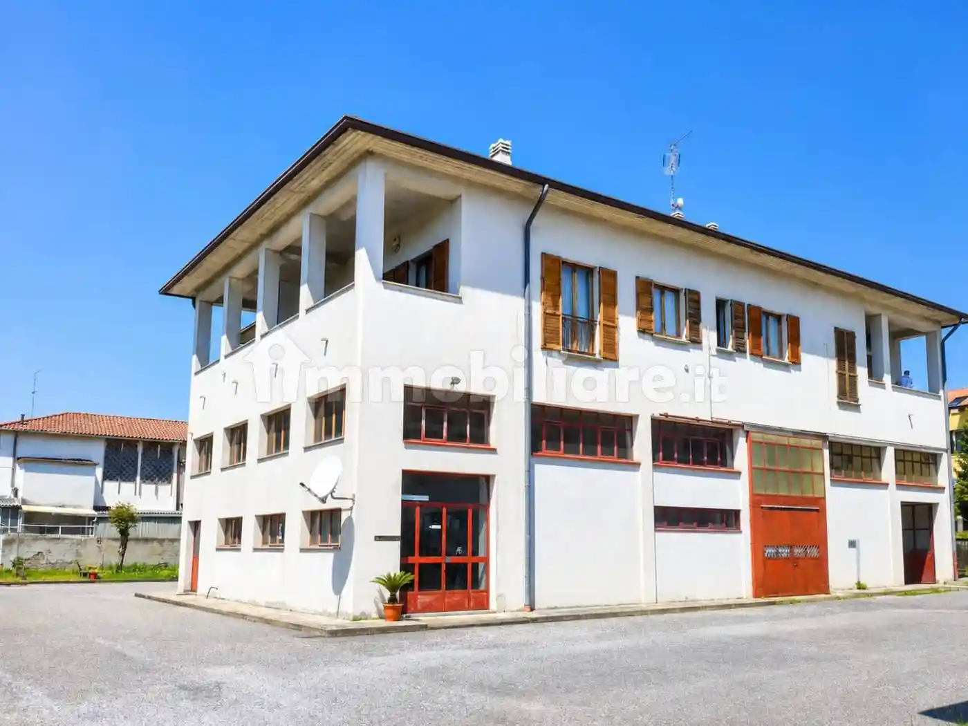 Appartamento in vendita a Monguzzo