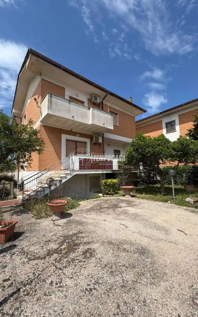 Villa in vendita a Fiumicino