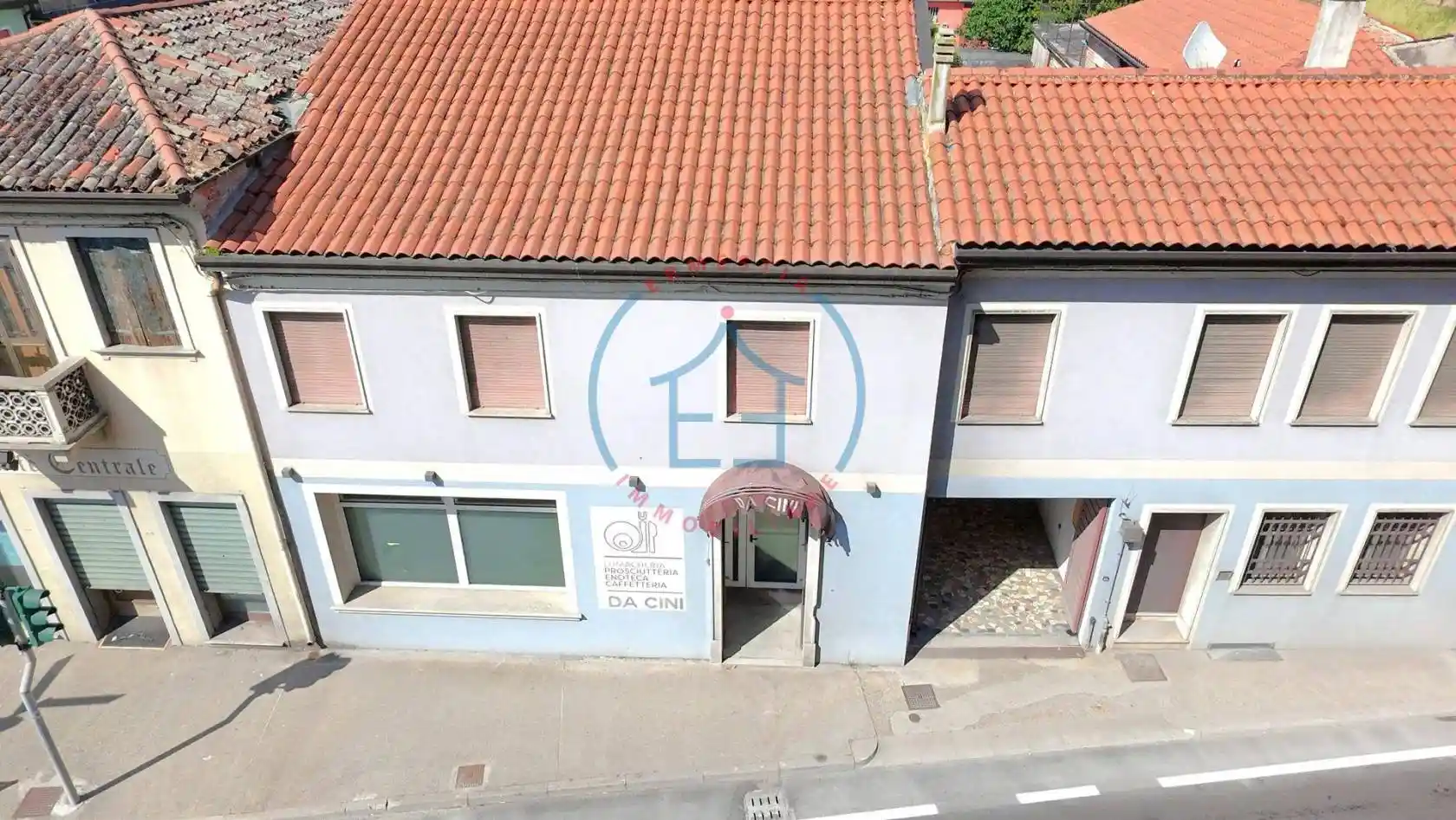 Palazzo - Edificio in vendita a Borgo Veneto