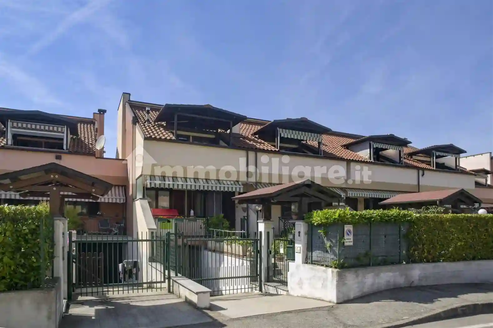 Villetta a schiera - foto 2