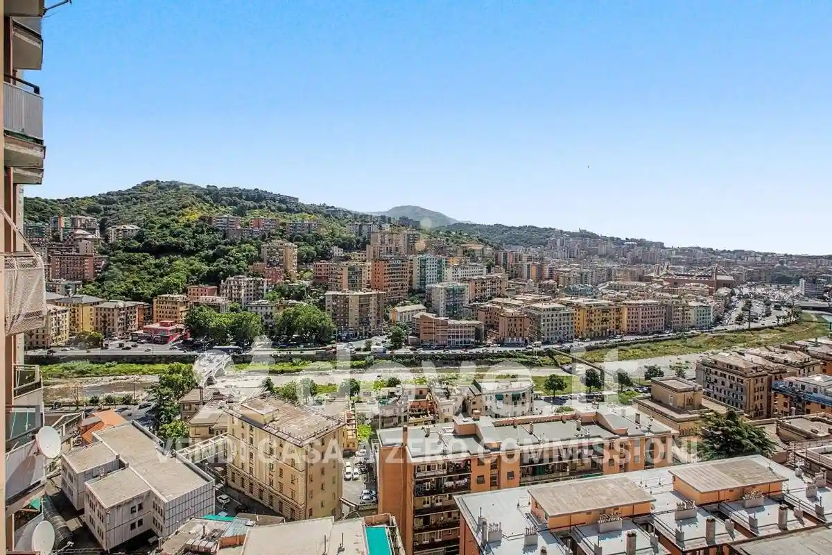 Appartamento in vendita a Genova