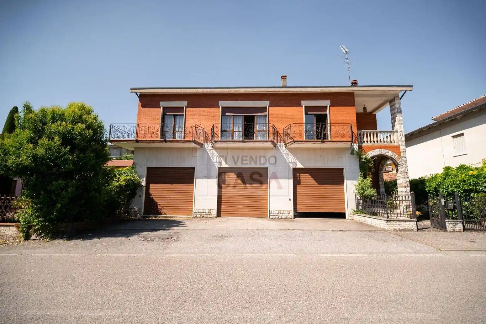 Villa in vendita a Montecchia di Crosara