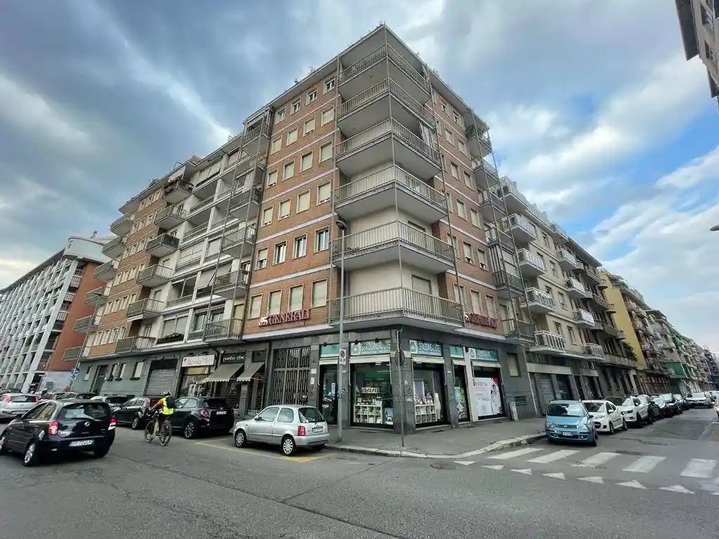 Appartamento in vendita a Torino