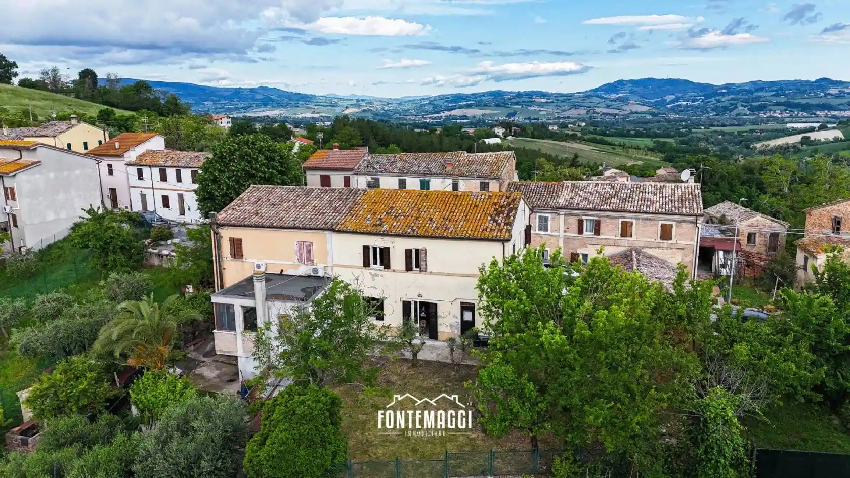 Casa indipendente in vendita a Terre Roveresche