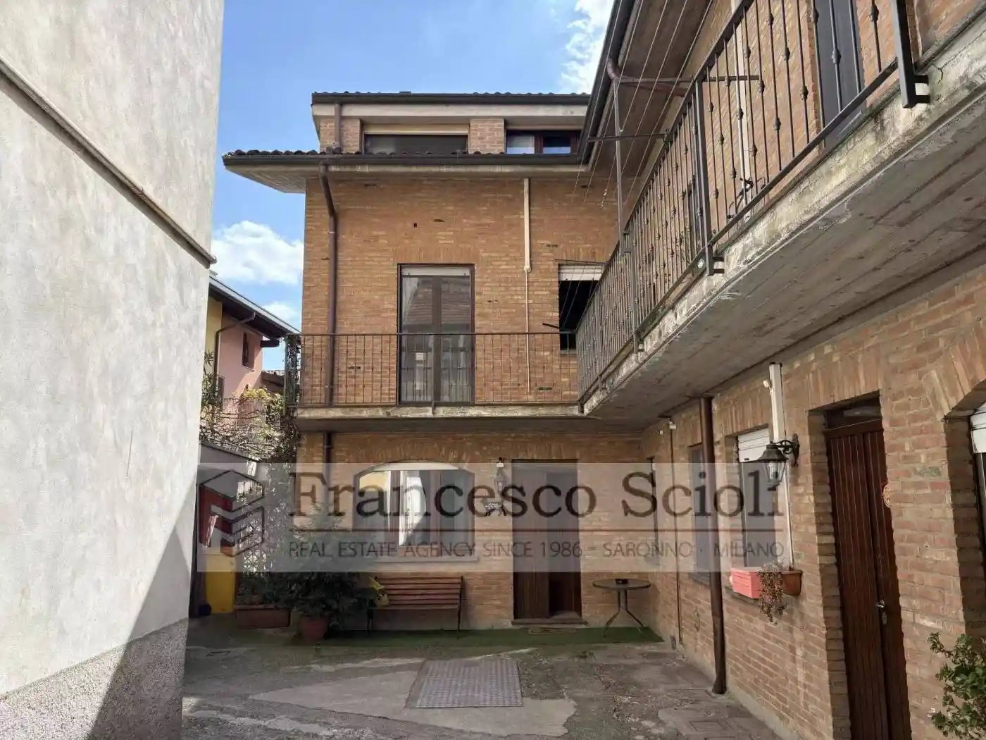 Appartamento in vendita a Saronno