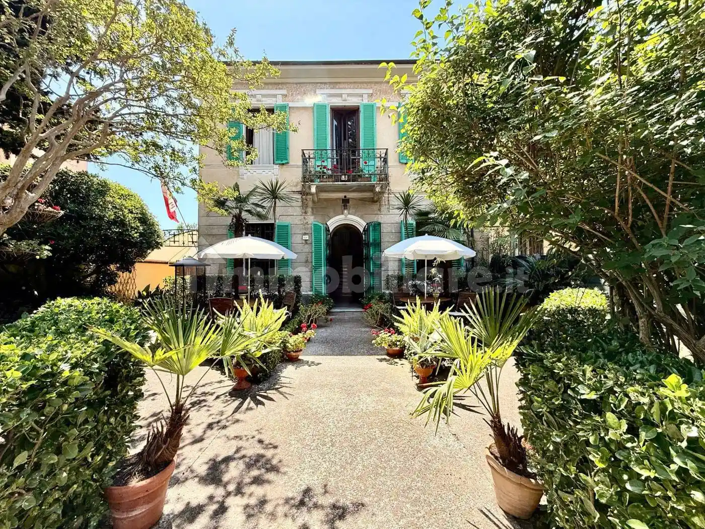 Villa in vendita a Viareggio