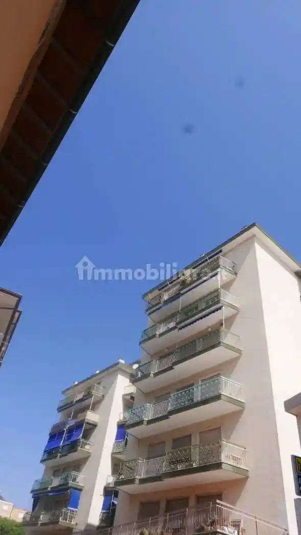 Appartamento in vendita a Vallecrosia
