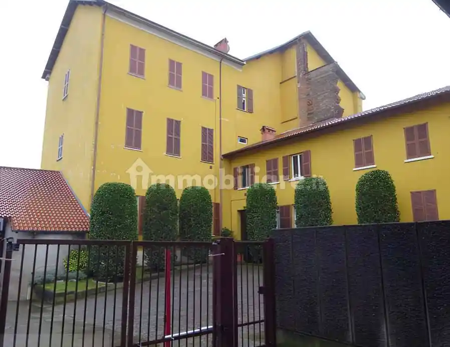 Appartamento in vendita a Vaprio d'Adda