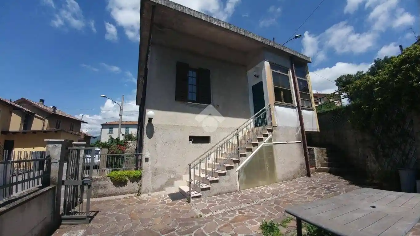Casa indipendente in vendita a Acquasparta