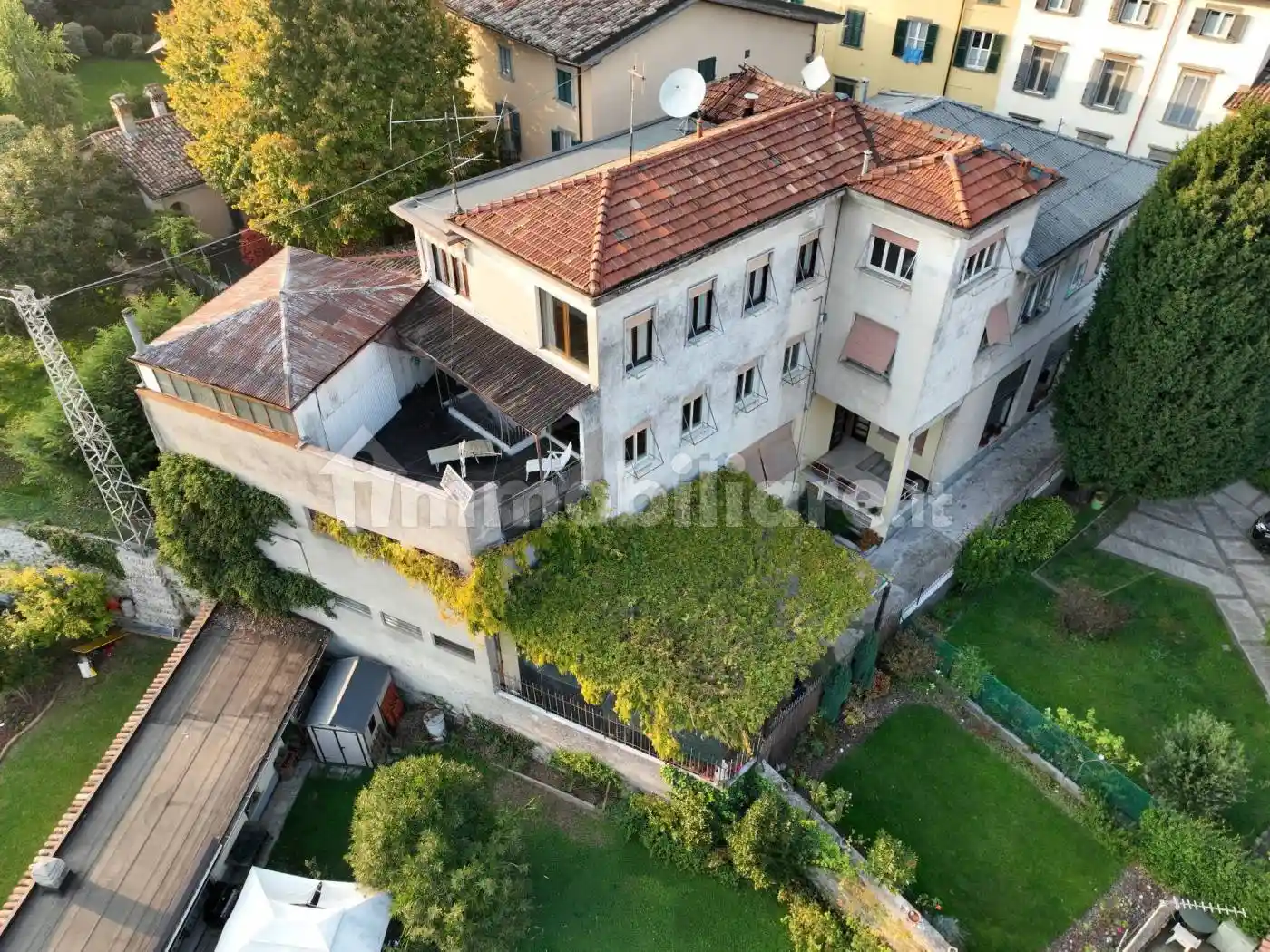 Casa indipendente in vendita a Albino