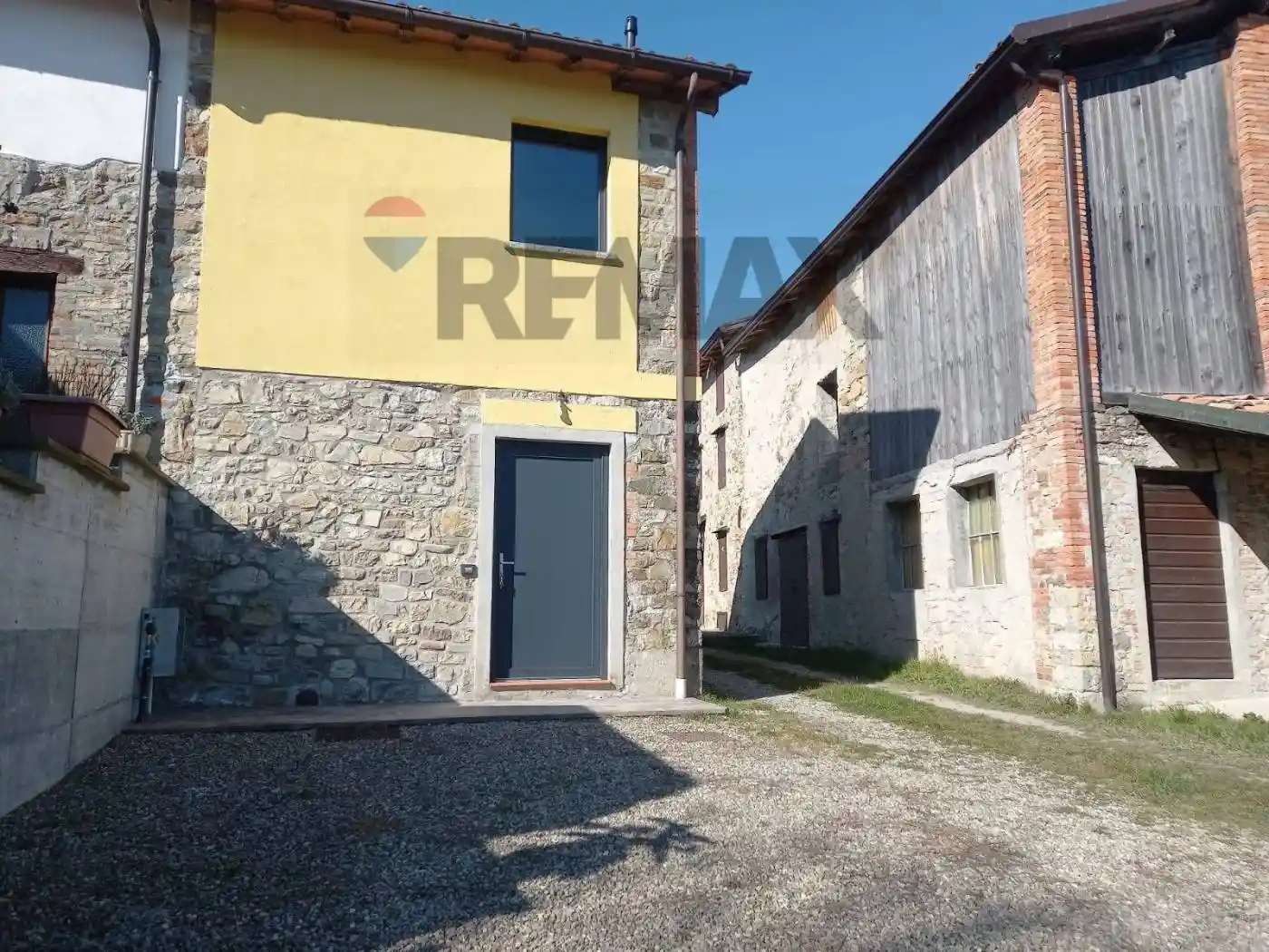 Casa indipendente in affitto a Neviano degli Arduini