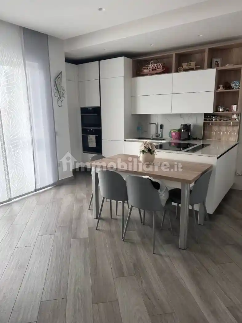 Appartamento in vendita a Castellammare di Stabia