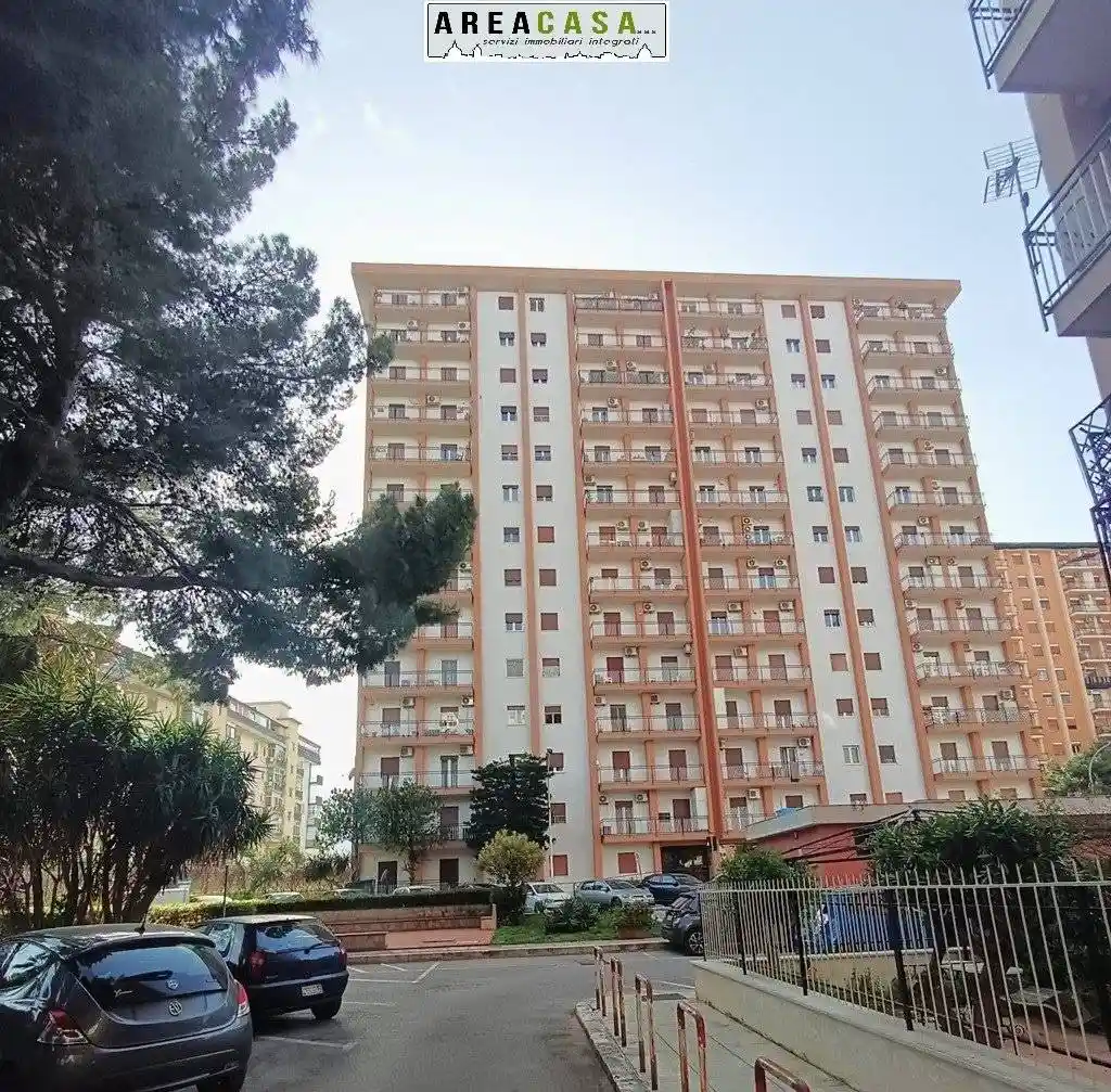 Appartamento in vendita a Palermo