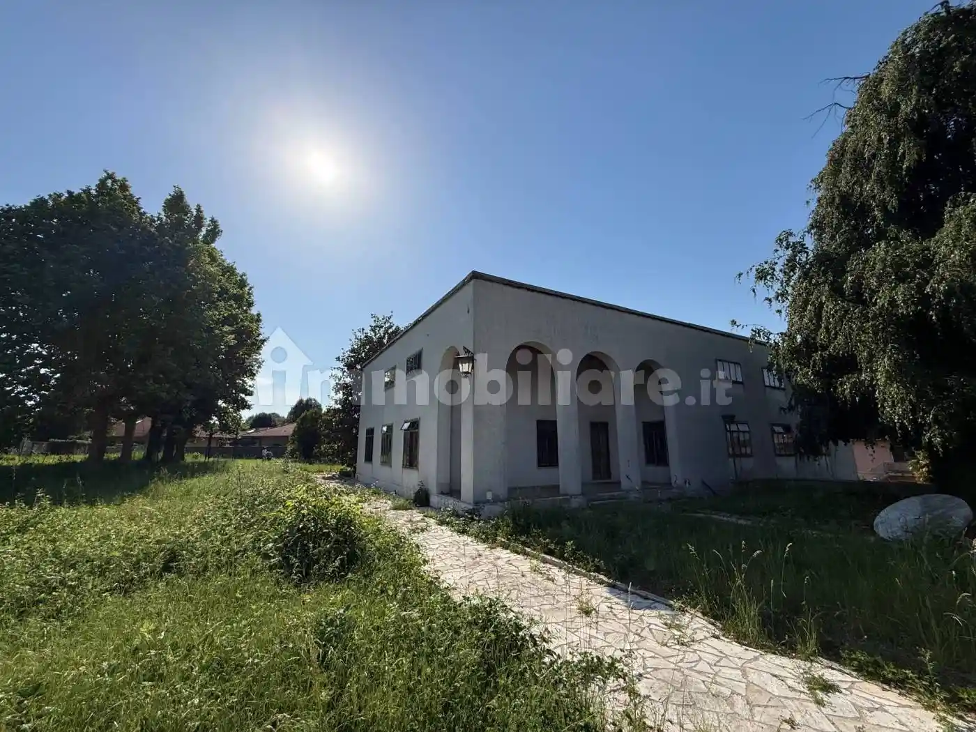 Villa in vendita a Cadorago