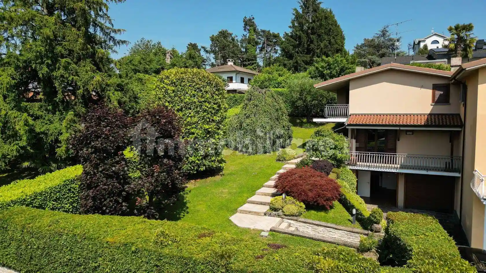 Villa - foto 2