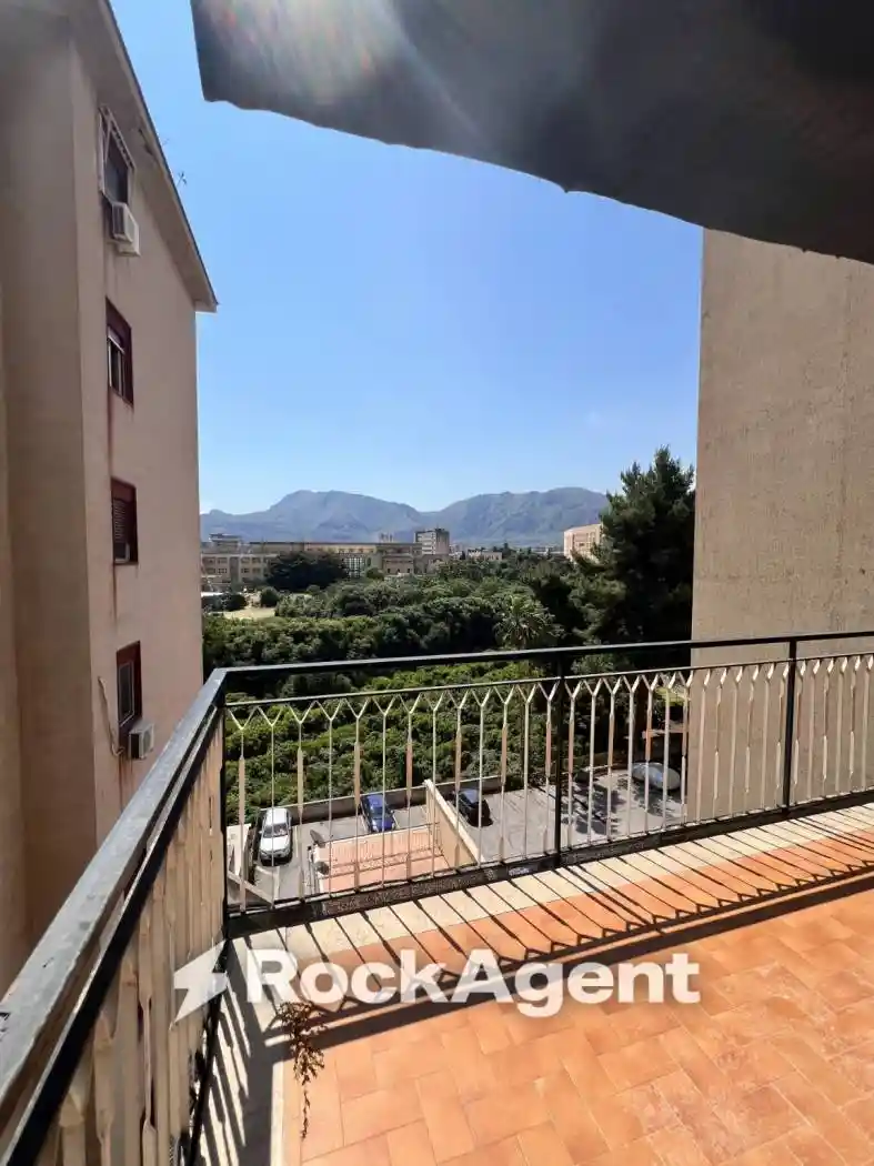 Appartamento in vendita a Palermo